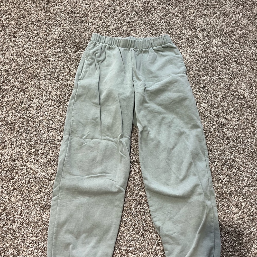 Brandy Melville Rosa Sweatpants